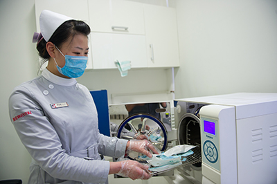 牙套的作用及戴牙套的注意意事项1